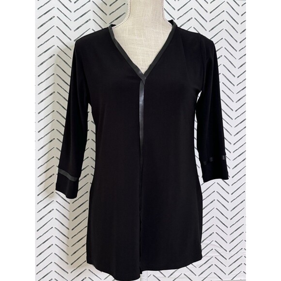 Sympli Black V-Neck Tunic Top 3/4 Sleeve Knit Blouse Side Slit Minimal Sz 6 - Picture 2 of 6
